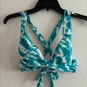 Shade & Shore Aqua and White Bikini Top